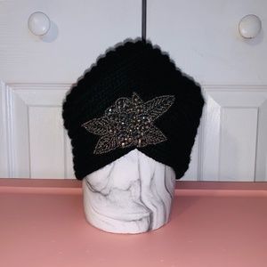 Black Winter Turban Hat with Jewel